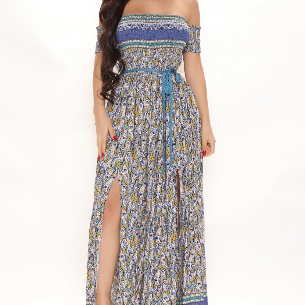 New fashion nova maxi dress size large